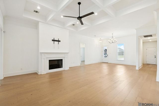 17338 Saw Grass Trail Ave, Prairieville, LA 70769