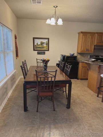 502 Brentain Lane, Madill, OK 73446