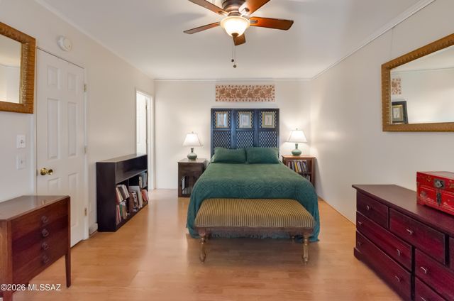 731 W Las Lomitas Road, Tucson, AZ 85704