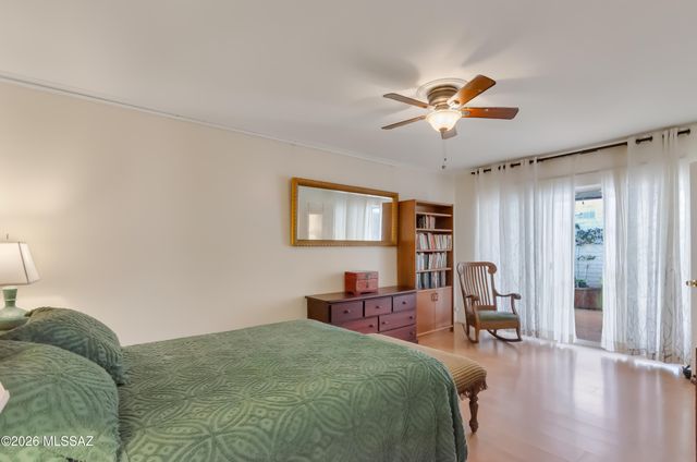 731 W Las Lomitas Road, Tucson, AZ 85704