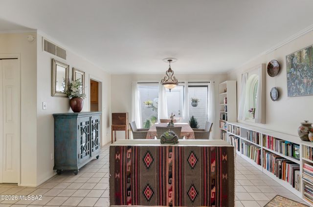 731 W Las Lomitas Road, Tucson, AZ 85704