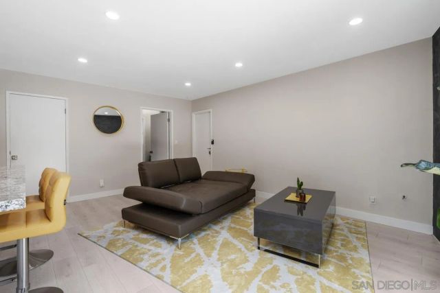 1516 Encino Ave. B, Monrovia, CA 91016