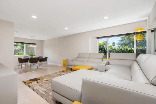 1516 Encino Ave. B, Monrovia, CA 91016