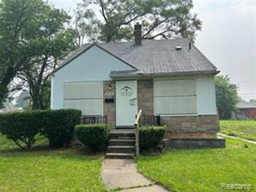 6718 Grandville Avenue, Detroit, MI 48228
