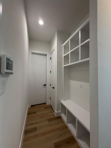 6733 Peerless Street, Houston, TX 77021