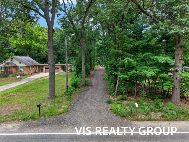 3506 Hall Road, Muskegon Twp, MI 49442