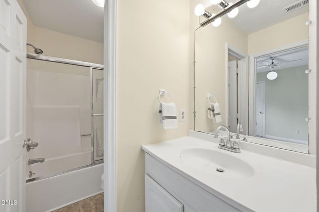6624 English Ivy Lane, Raleigh, NC 27615
