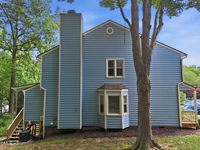 6624 English Ivy Lane, Raleigh, NC 27615