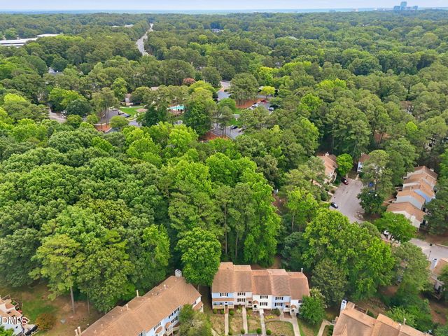 6624 English Ivy Lane, Raleigh, NC 27615