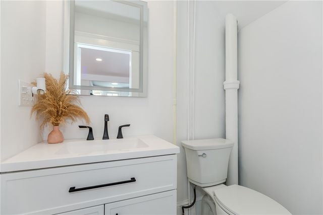 8 Lenox Avenue, West Warwick, RI 02893