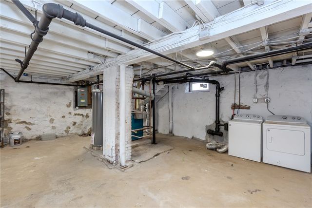 8 Lenox Avenue, West Warwick, RI 02893