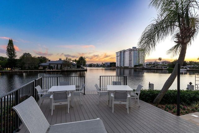 400 Seasage Drive 804, Delray Beach, FL 33483
