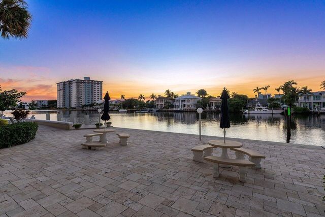 400 Seasage Drive 804, Delray Beach, FL 33483