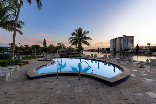 400 Seasage Drive 804, Delray Beach, FL 33483