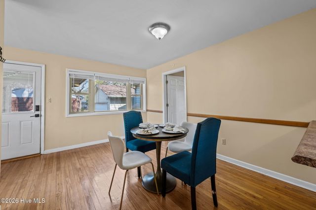 105 E Sherwood Drive, Havelock, NC 28532