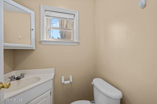 105 E Sherwood Drive, Havelock, NC 28532