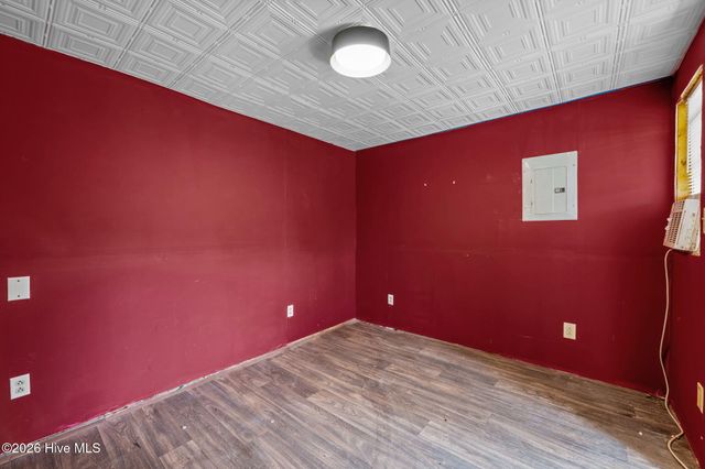 105 E Sherwood Drive, Havelock, NC 28532