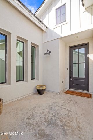 12613 MIDDLESBROUGH Avenue, Horizon City, TX 79928