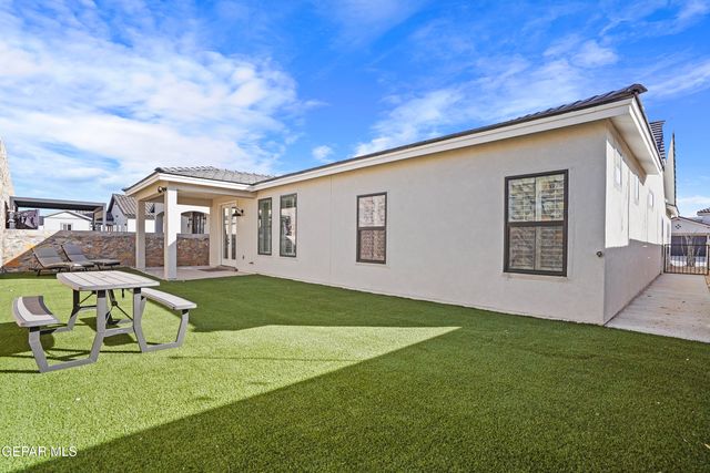 12613 MIDDLESBROUGH Avenue, Horizon City, TX 79928