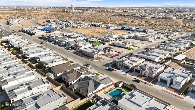 12613 MIDDLESBROUGH Avenue, Horizon City, TX 79928