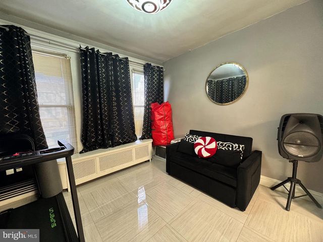 3322 WELLINGTON ST, Philadelphia, PA 19149