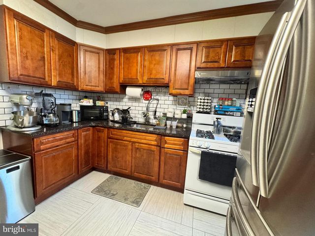 3322 WELLINGTON ST, Philadelphia, PA 19149