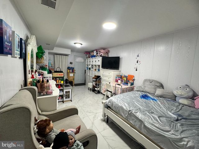 3322 WELLINGTON ST, Philadelphia, PA 19149