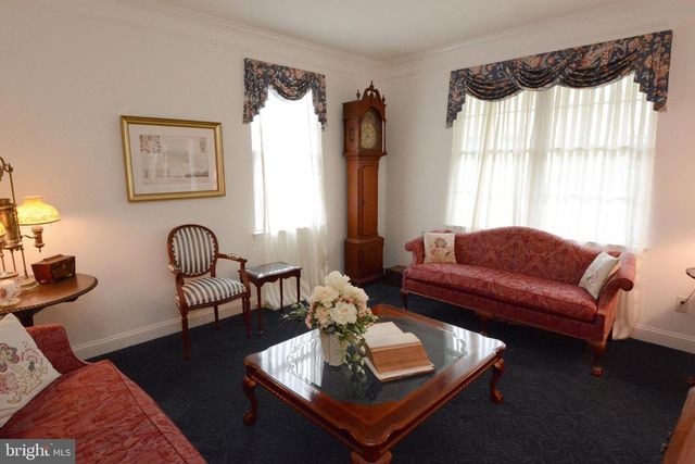 271 COUNTRY CLUB DR, Telford, PA 18969