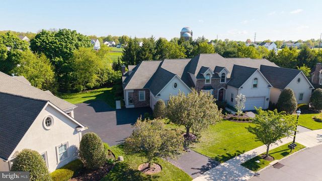 271 COUNTRY CLUB DR, Telford, PA 18969