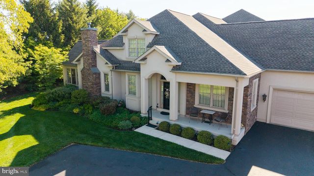 271 COUNTRY CLUB DR, Telford, PA 18969
