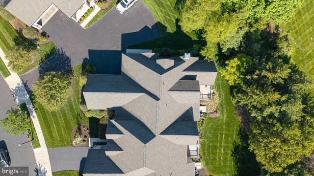 271 COUNTRY CLUB DR, Telford, PA 18969