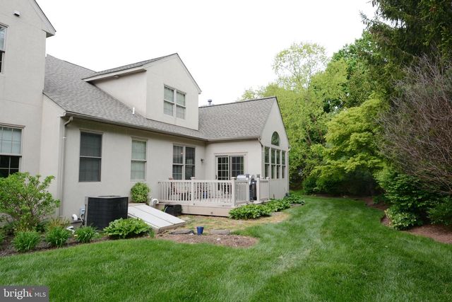 271 COUNTRY CLUB DR, Telford, PA 18969