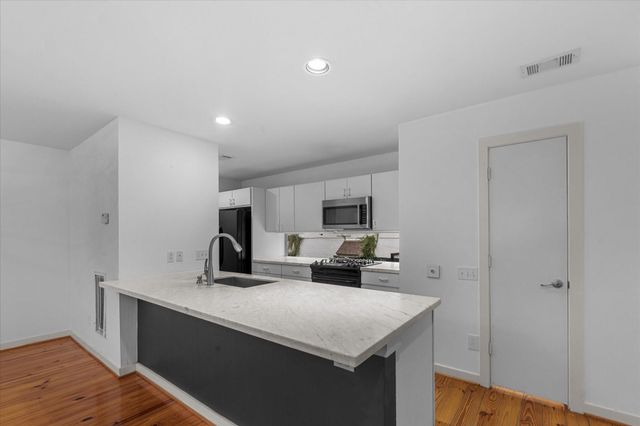 2605 Calumet Street 14, Houston, TX 77004