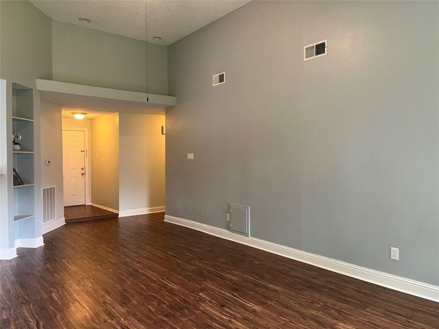 2703 Hot Springs Drive, Pearland, TX 77584