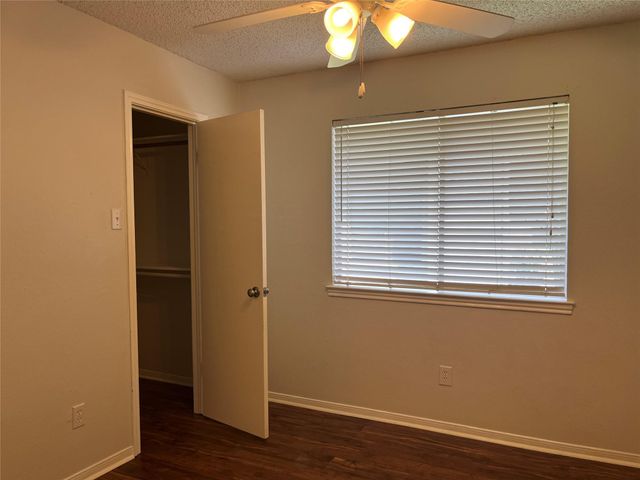 2703 Hot Springs Drive, Pearland, TX 77584