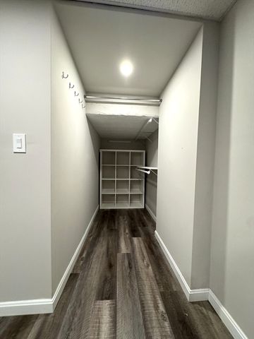 331 Broadway 2D, Somerville, MA 02145