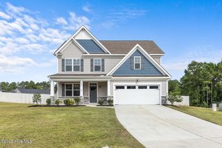 203 Violet Terrace Court, Hubert, NC 28539
