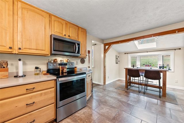 153 Lake Drive, Salem Twp, PA 15601