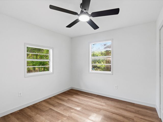 5718 Landino Street, Sansom Park, TX 76114
