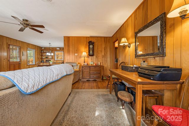 65 Roy Lane, Black Mountain, NC 28711