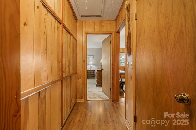 65 Roy Lane, Black Mountain, NC 28711