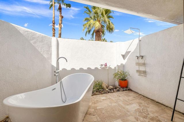 42694 E Veldt Street, Rancho Mirage, CA 92270