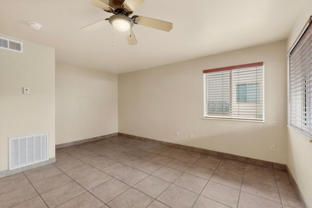 3300 Rufina L-41, Santa Fe, NM 87507