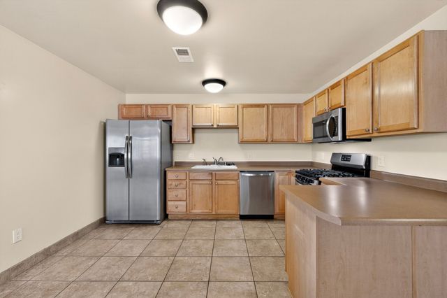 3300 Rufina L-41, Santa Fe, NM 87507