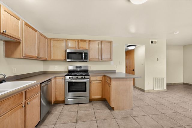 3300 Rufina L-41, Santa Fe, NM 87507