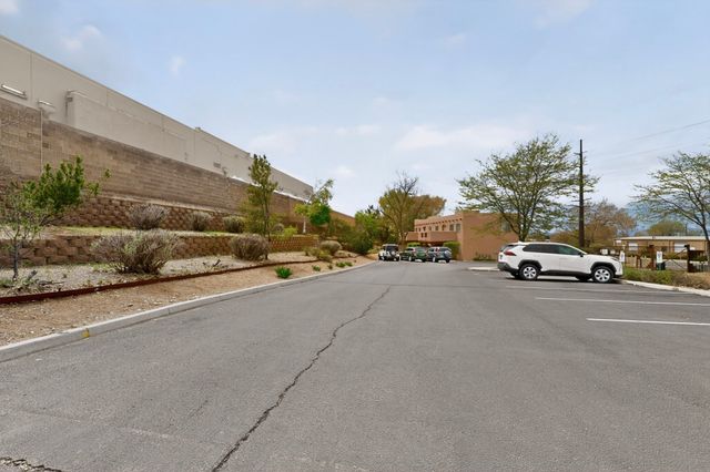 3300 Rufina L-41, Santa Fe, NM 87507