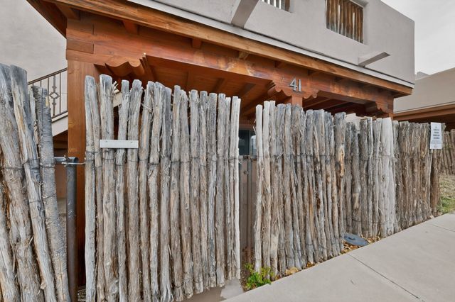 3300 Rufina L-41, Santa Fe, NM 87507