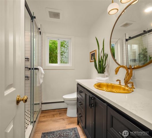 8505 21st Avenue NW, Seattle, WA 98117