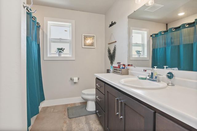 1911 WHITE DOVE LANE, Kaukauna, WI 54130