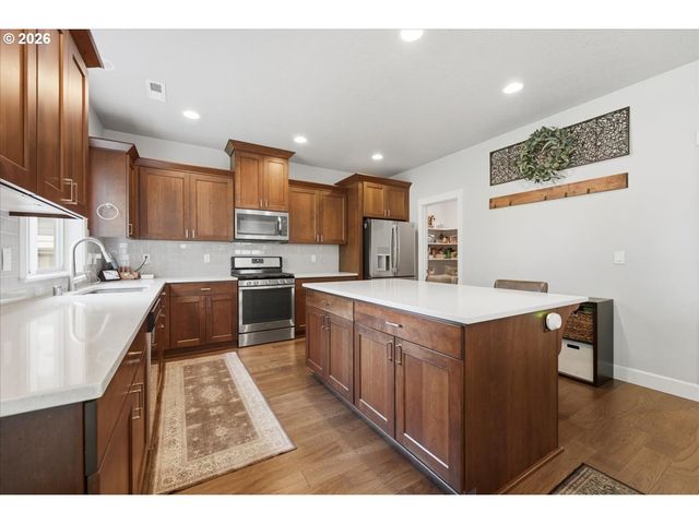 11100 Ne 61ST Ct, Vancouver, WA 98686